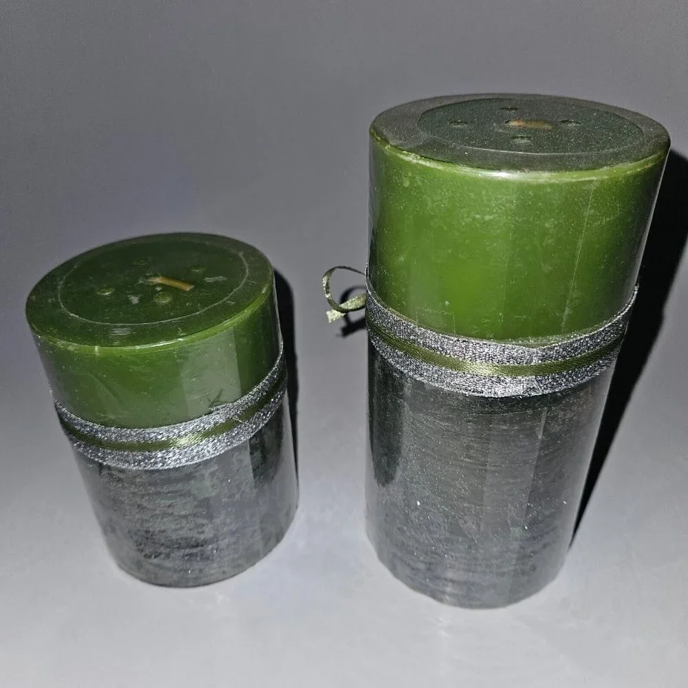 2 VTG Capri Candle Designs Green Pillar Candle Lot Set 4